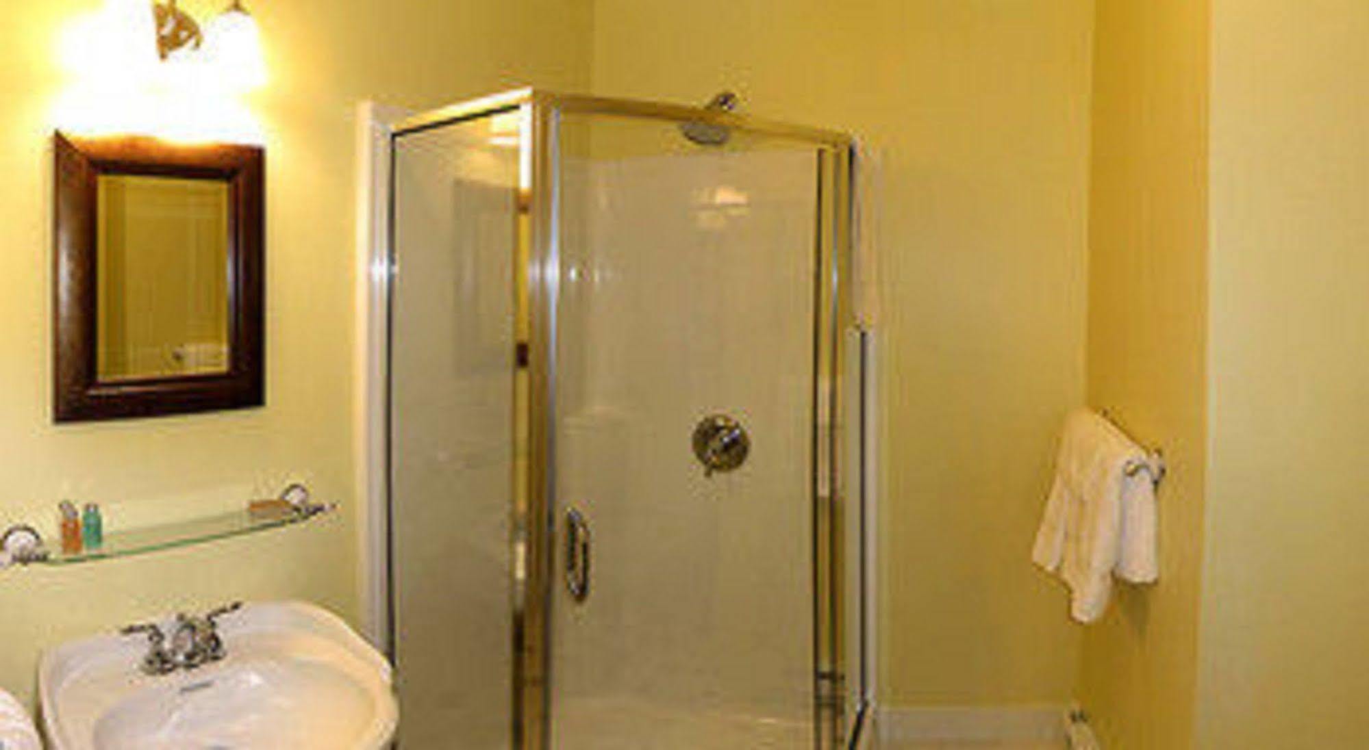 Grey Havens Inn Georgetown Bagian luar foto